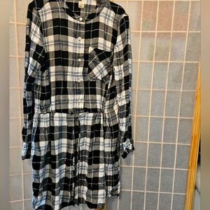 Gap plaid medium dress